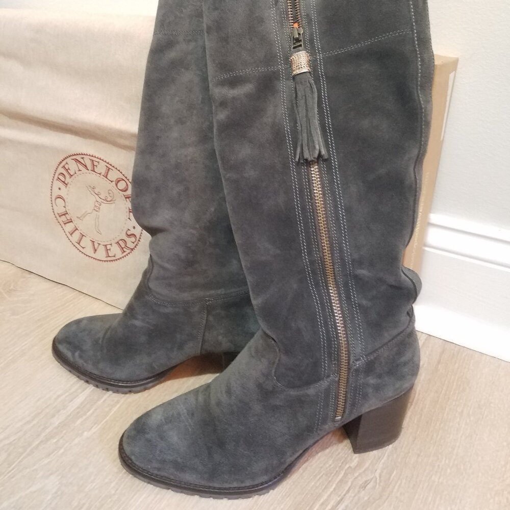 Penelope Chilvers Fina Suede Tassel Boot - Size 39 - mint condition
